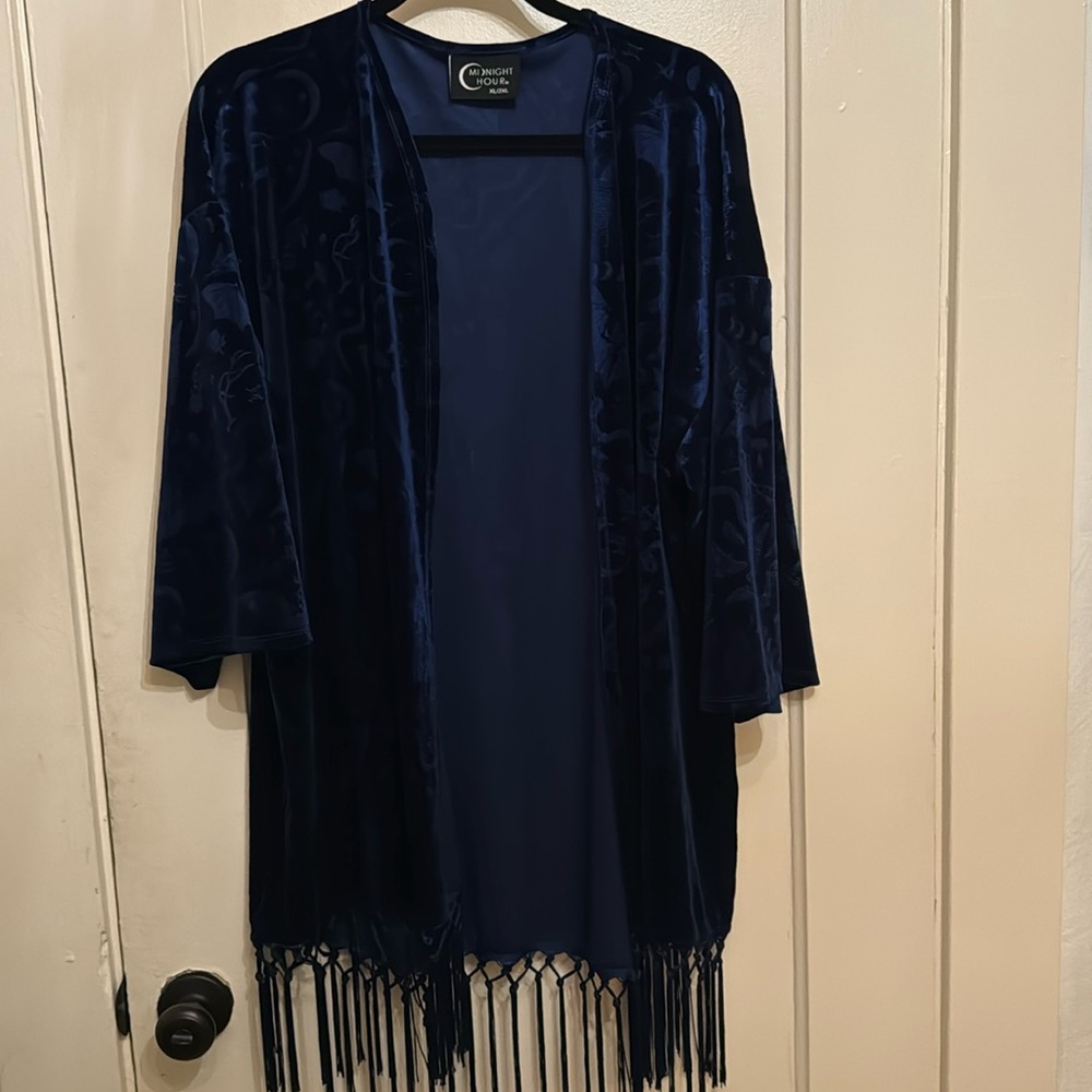 Midnight Hour Witchy blue velvet fringed cardigan / shawl / overshirt Size XL/2X